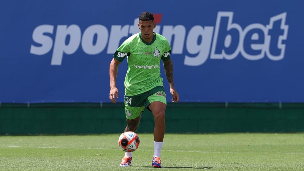 Kaiky Naves, zagueiro do Palmeiras
