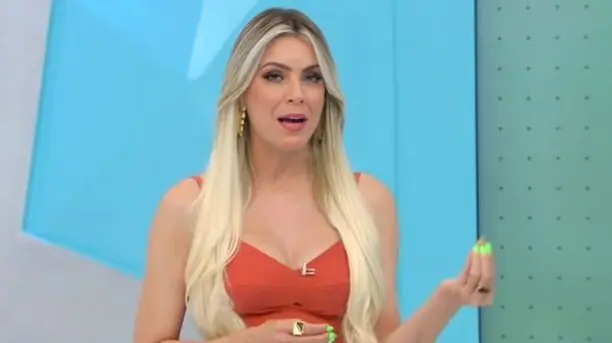 Foto: Reprodução/BAND - Renata Fan ver Internacional prejudicado diante do Flamengo