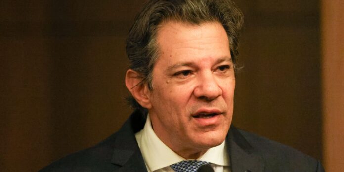 Governo prepara medida para oferecer crédito barato ao trabalhador