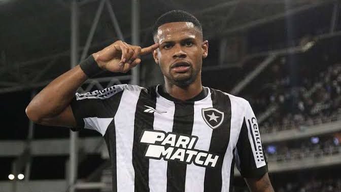 Junior Santos, ex-jogador do Botafogo. Foto: Vitor Silva