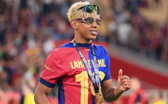 Lamine Yamal, do Barcelona, aponta Lionel Messi como melhor jogador da história