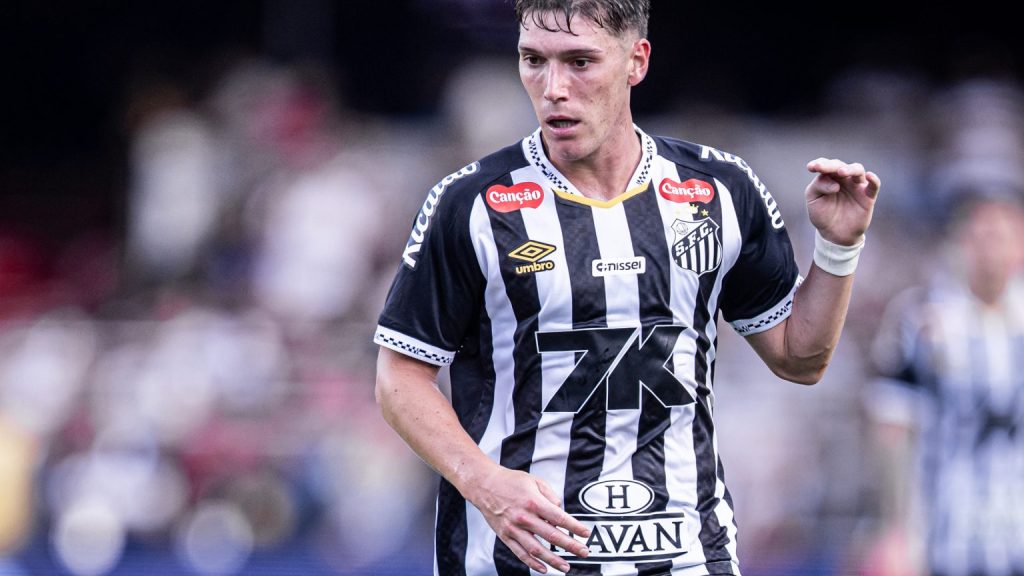 Rollheiser em ação pelo Santos