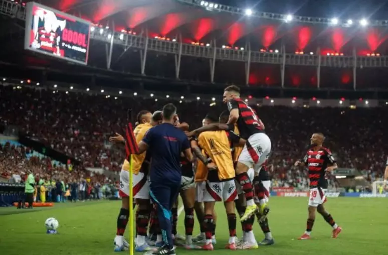 Performance do Flamengo em campo.