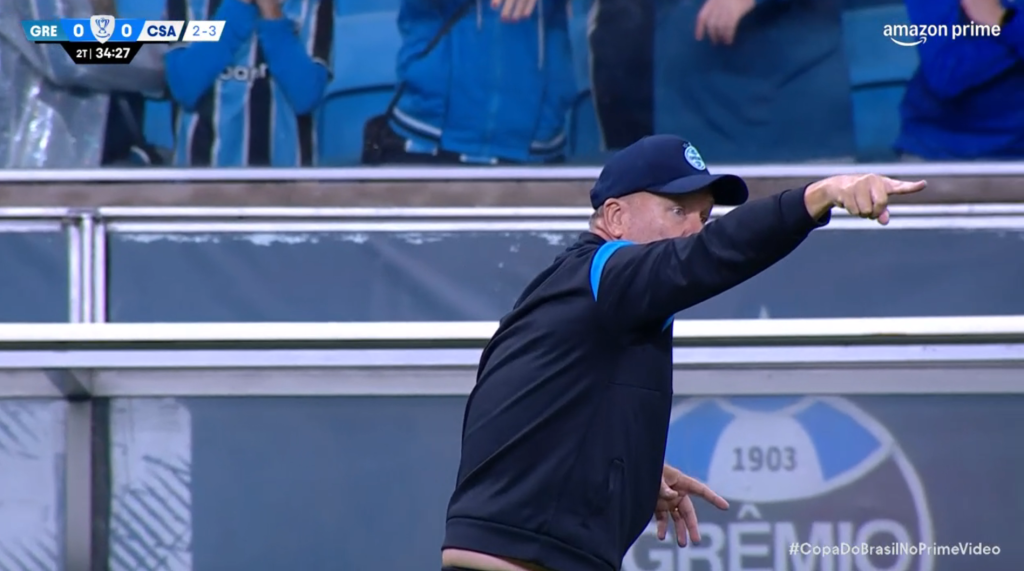 Nota de R$ 2, cusparada e revolta: súmula de Grêmio x CSA revela caos absoluto