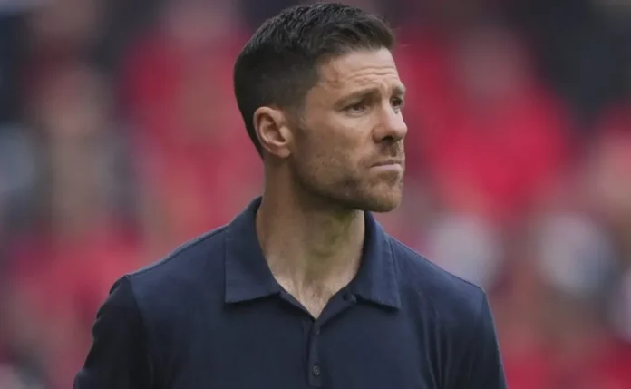 Bayer Leverkusen acerta a contratação de Erik Ten Hag para substituir Xabi Alonso
