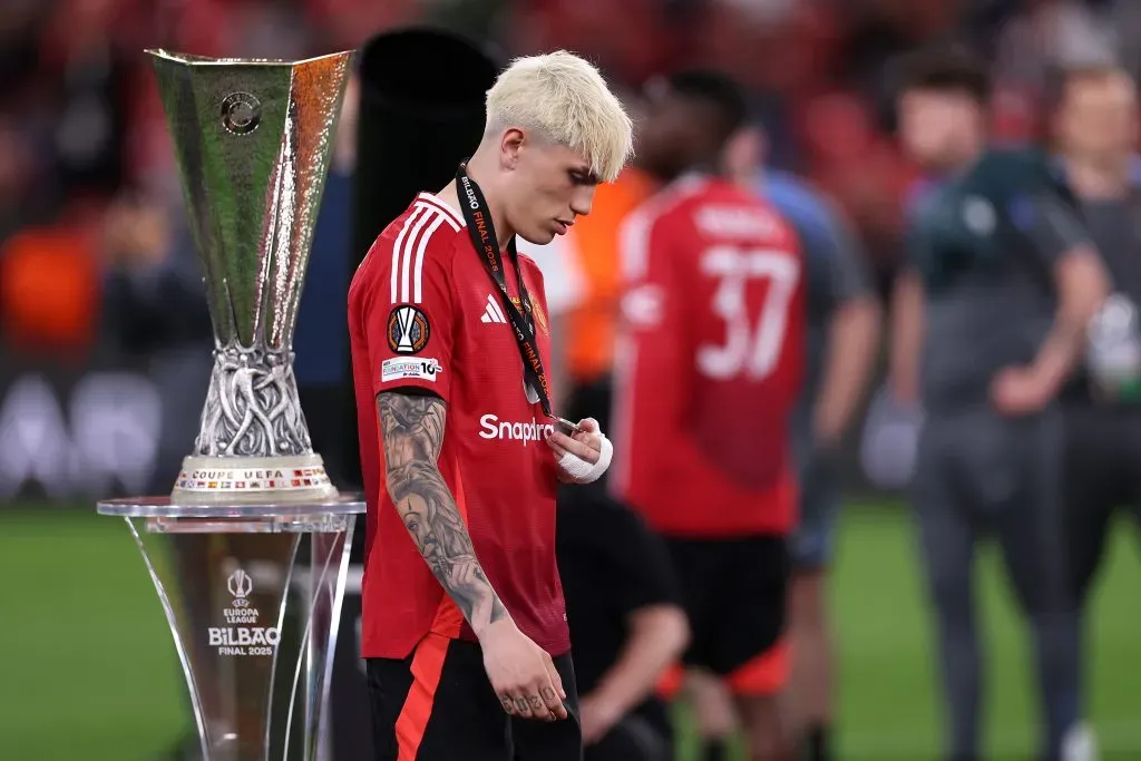 Alejandro Garnacho do Manchester United após derrota na final da Europa League