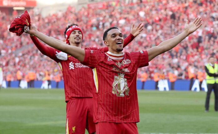 Liverpool passa a desejar a contratação de Andrea Cambiaso para substituir Alexander-Arnold