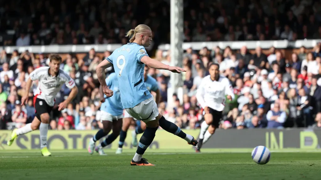 Haaland marca em Fulham 0 x 2 Manchester City