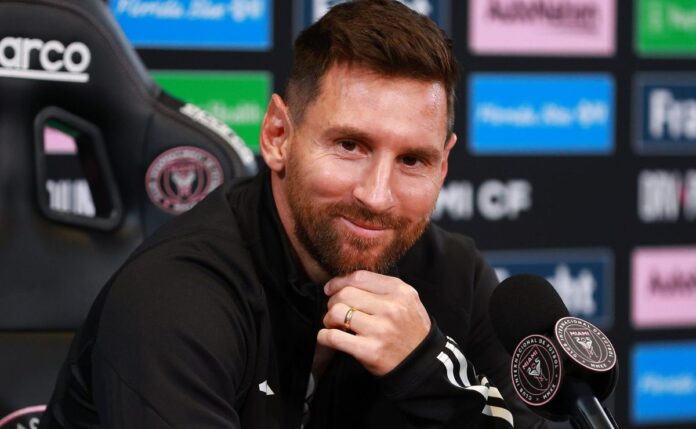 Messi volta a falar sobre rivalidade com Cristiano Ronaldo em entrevista e leva internautas à loucura