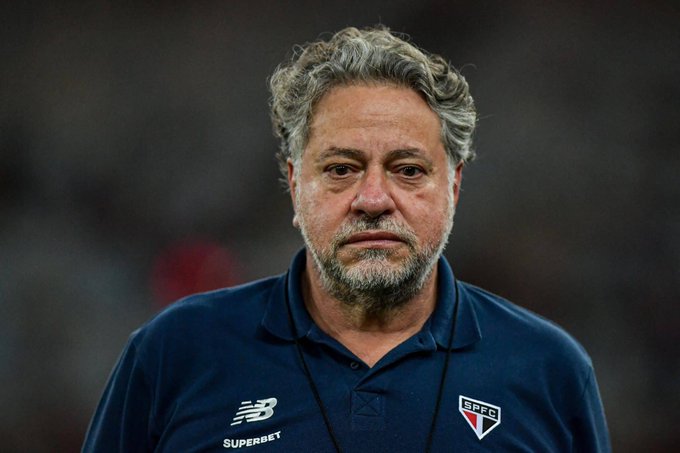 Julio Casares é o presidente do São Paulo.