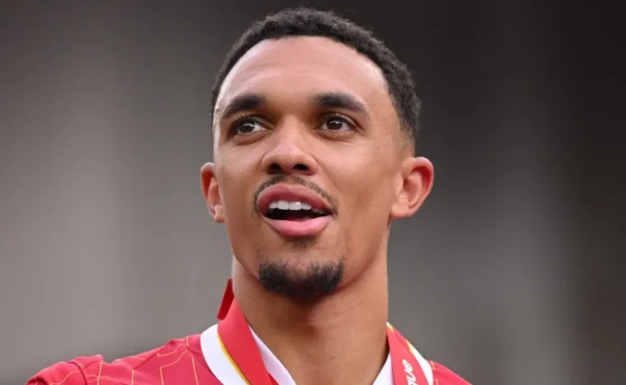 Alexander-Arnold receberá bônus milionário da diretoria do Real Madrid após assinatura de contrato