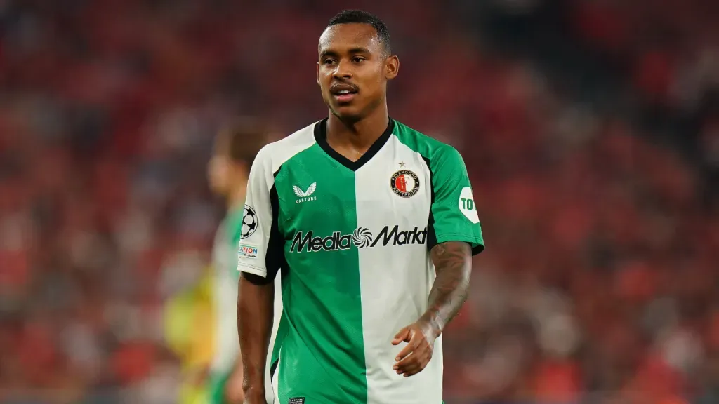 Igor Paixão em partida pelo Feyenoord (Photo by Gualter Fatia/Getty Images)