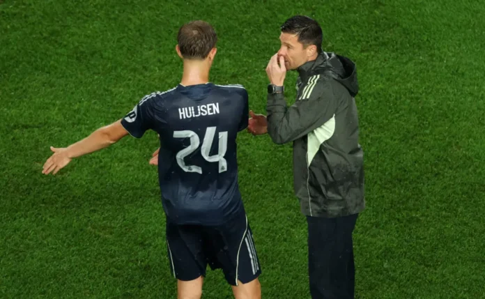 Real Madrid e Xabi Alonso se encantam com Dean Huijsen, que brilha no Mundial de Clubes