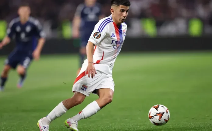 Atlético de Madrid avança por Almada e avalia Richard Ríos como reposição de De Paul