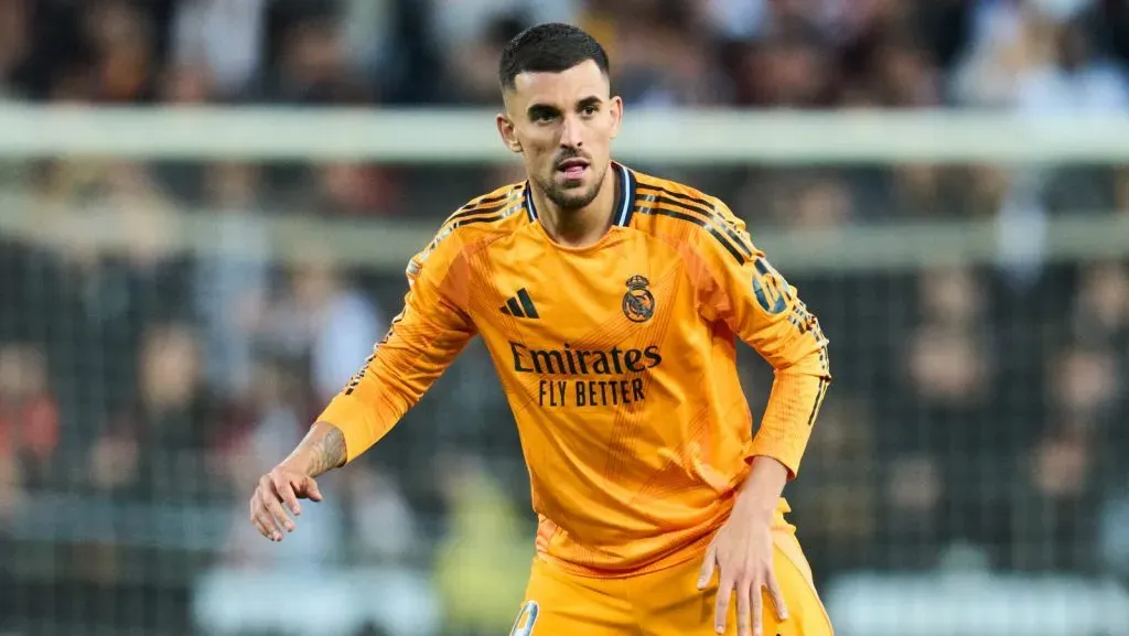 Dani Ceballos, do Real Madrid em campo