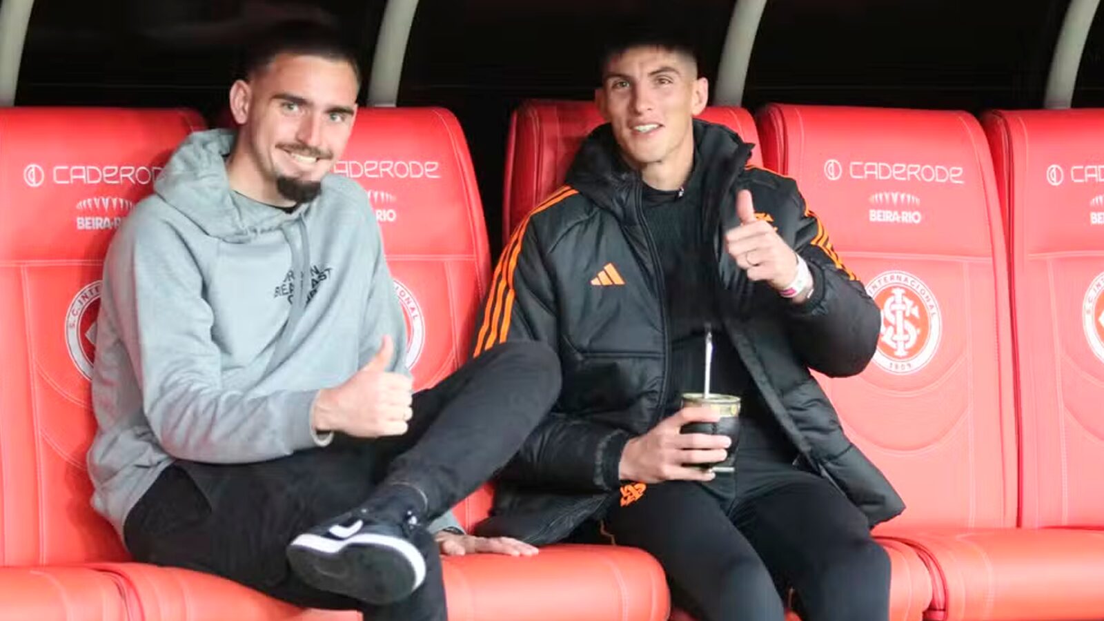 Goleiro em ação