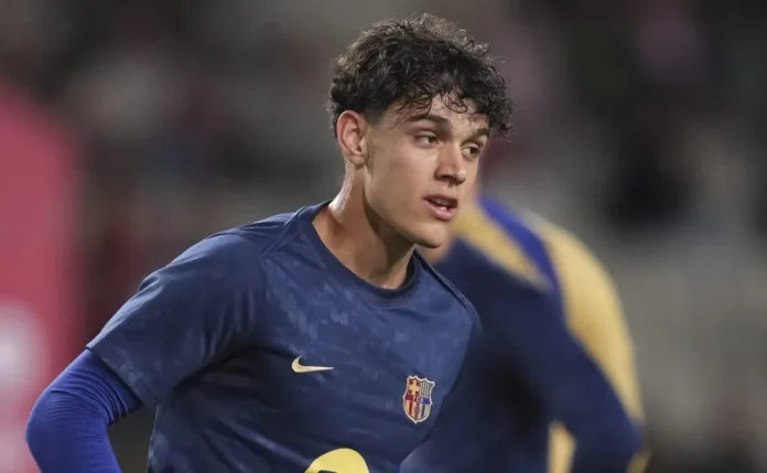 Héctor Fort desafia diretoria do Barcelona e recusa deixar o clube no verão europeu