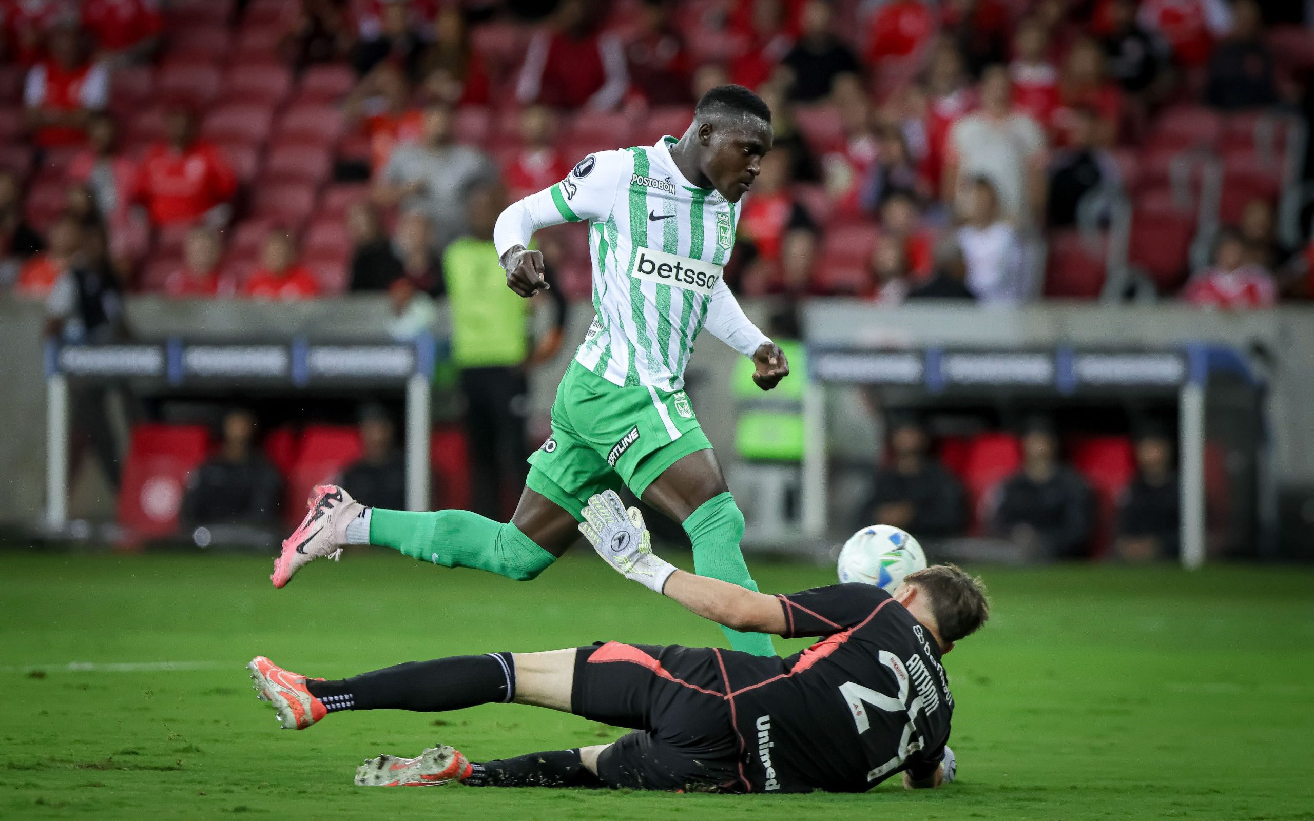 Jogadores do Internacional em ação