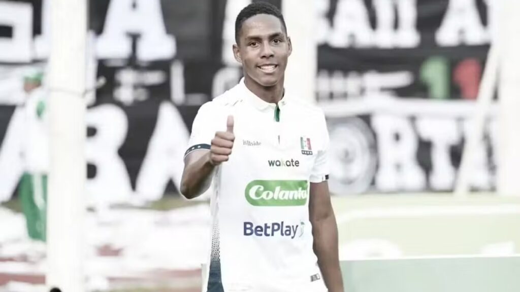 Alejandro García pode ser uma das contratações do Athletico-PR. (Foto: Divulgação/Once Caldas)