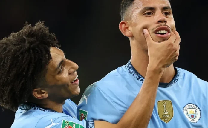 Bayern de Munique quer contratar Rico Lewis, que recusa deixar o Manchester City