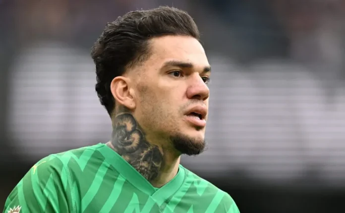 Ederson, do Manchester City, não tem interesse em assinar com o Flamengo
