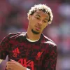 Eddie Howe deixa Salah de lado e destaca Ekitiké como jogador mais letal do Liverpool