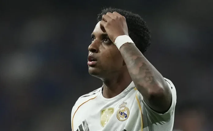 Insatisfação de Rodrygo com substituição levanta questionamentos sobre clima no Real Madrid