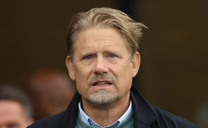 Peter Schmeichel critica gestão do Manchester United após vendas “equivocadas” de Scott McTominay e Rasmus Højlund