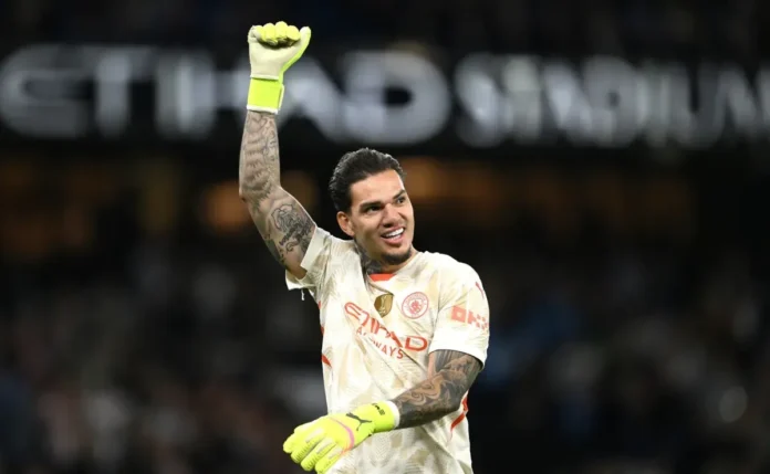 Ederson deixa o Manchester City como o goleiro com mais assistências na história da Premier League