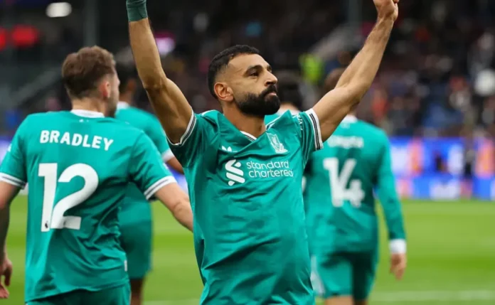 Salah anota golaço na estreia do Liverpool na Champions League e torcida exalta: “Jogador absolutamente fenomenal”