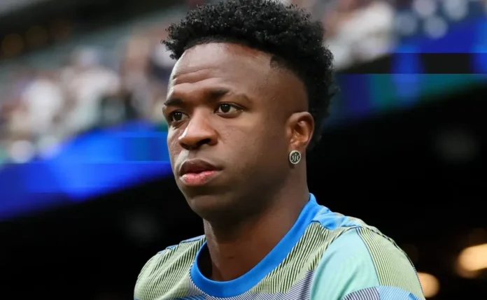 Vinicius Júnior pode ser vendido ao Manchester City se não renovar com o Real Madrid