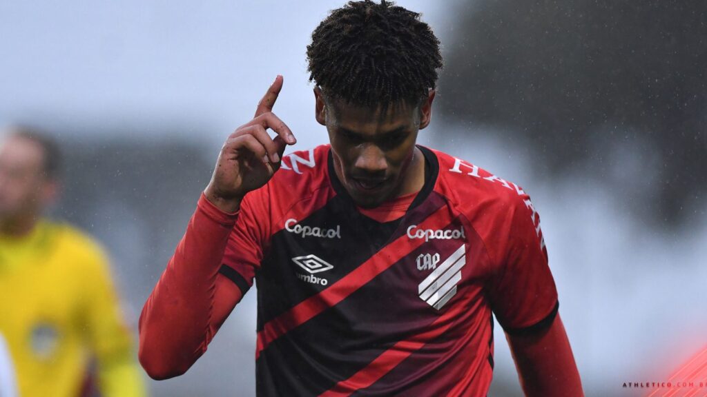 Athletico-PR perde joia da base