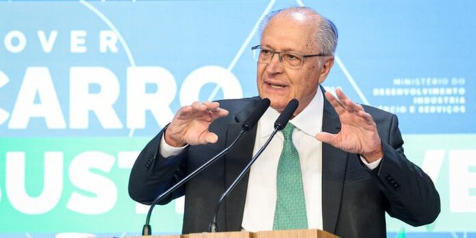 Alckmin Vê Futuro Promissor no Diálogo Brasil-EUA Após Encontro Alckmin diz que há bons motivos para acreditar no diálogo com os EUA