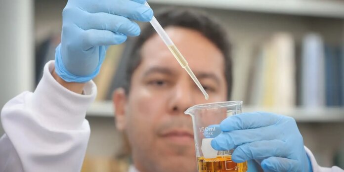 Brasil registra 58 intoxicações e 15 mortes por metanol Brasil tem 58 casos de intoxicação por metanol; mortes chegam a 15