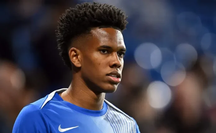 Chelsea de Estêvão e Andrey Santos quer Bremer, da Juventus, para formar trio brasileiro na Inglaterra