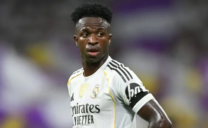 Vini Jr discute com Pedri em Real Madrid x Barcelona: “Não me toque”