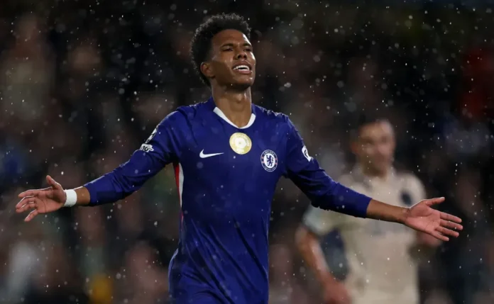 Estêvão reflete sobre momento inesquecível:  Estêvão cita adaptação e lembra gol decisivo em Chelsea x Liverpool: “Difícil dormir depois”