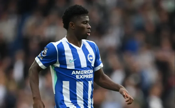 Manchester United coloca pressão no Brighton para contratar Carlos Baleba! Manchester United impõe condição ao Brighton para avançar pela contratação de Carlos Baleba