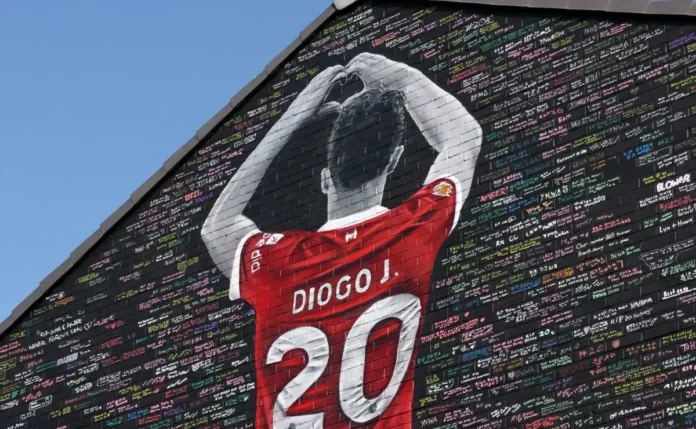 Arne Slot admite má-fase do Liverpool e dispara: “Nunca usaria Diogo Jota como desculpa”