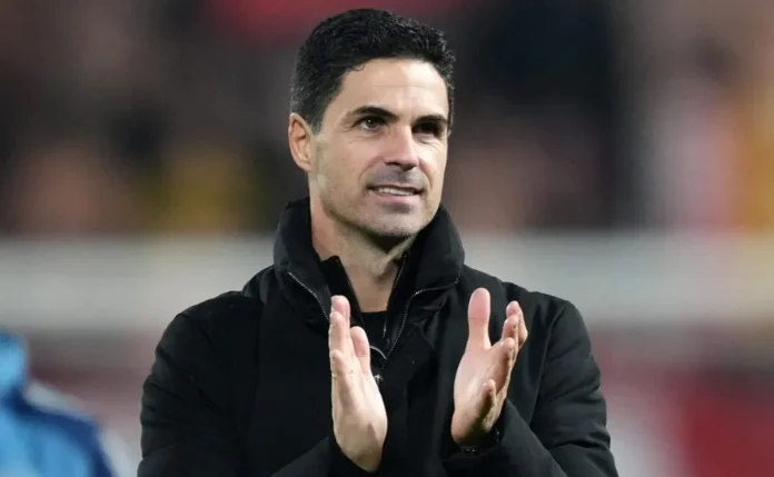 Arsenal monitora Zeki Çelik com vistas à próxima janela de transferências  ￼