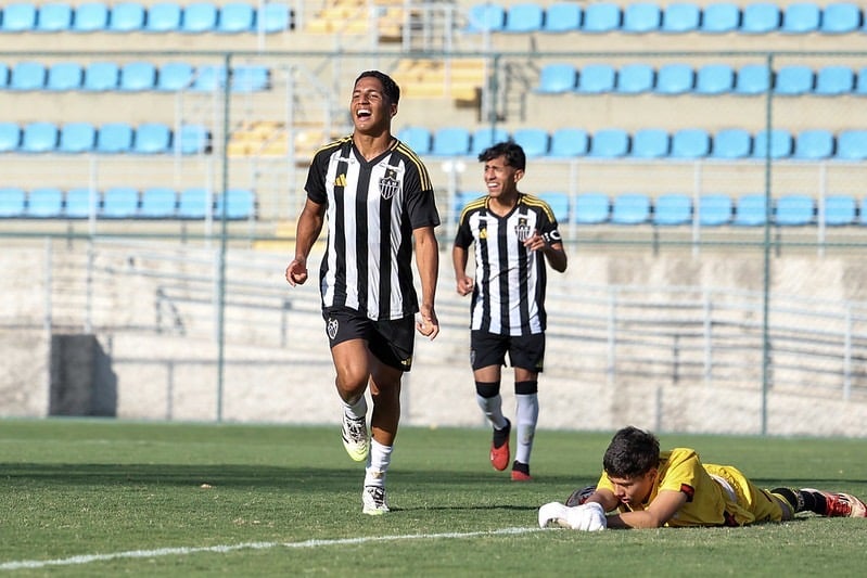 Riquelme sob os holofotes