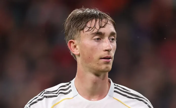 Dean Huijsen volta ao Real Madrid após ser cortado da seleção da Espanha por lesão muscular