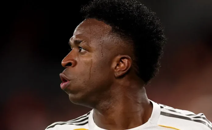 Xabi Alonso destaca Vini Jr. em Olympiacos x Real Madrid e lamenta gol anulado