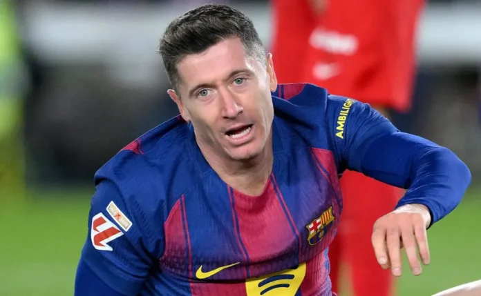 Barcelona quer Moise Kean para assumir a vaga de Lewandowski em 2026