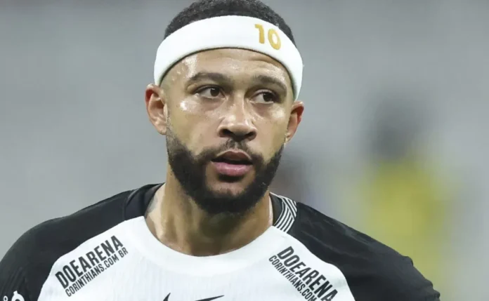 Liverpool quer Memphis Depay e Corinthians topa vender o holandês