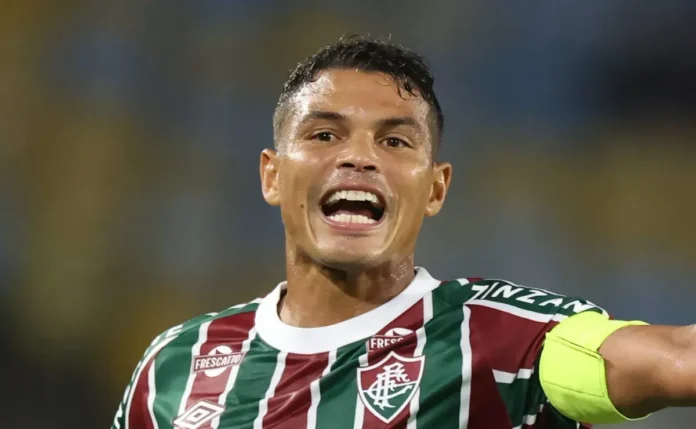 Milan monitora Diogo Leite enquanto analisa a contratação de Thiago Silva
