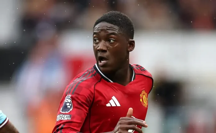 Napoli pressiona Manchester United por empréstimo com opção de compra por Mainoo