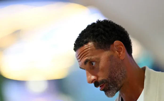 United: Rio Ferdinand pede “investida atrevida” por Mohamed Salah