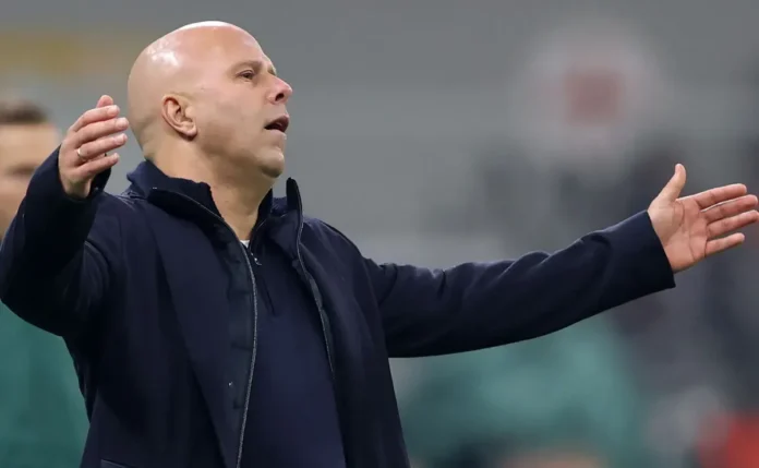 Arne Slot atualiza sobre lesão de Szoboszlai e confirma desfalques do Liverpool