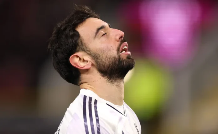 Manchester United mira a contratação de Kaoru Mitoma, do Brighton